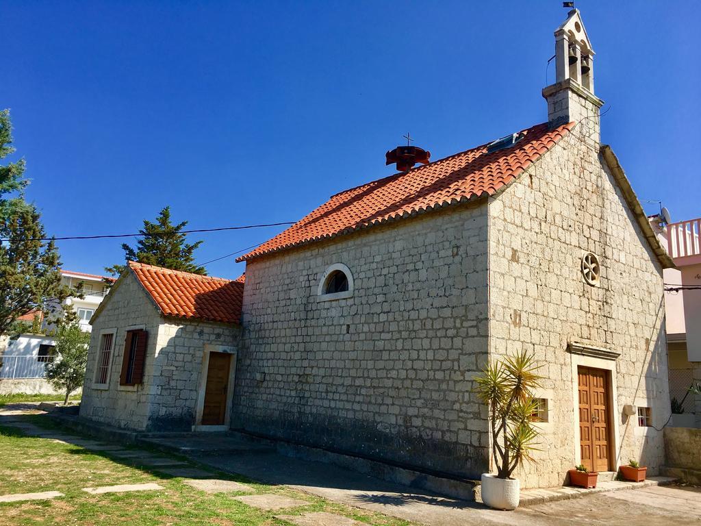 Apartments Medvid Trogir Buitenkant foto