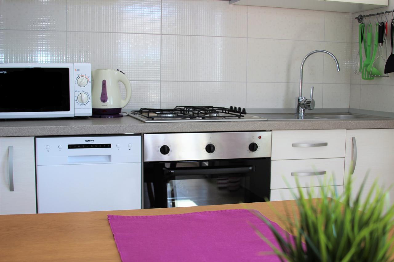 Apartments Medvid Trogir Buitenkant foto
